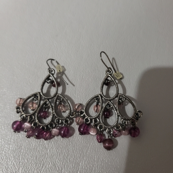 3/$15 Purple bead dangling earrings - Picture 2 of 5